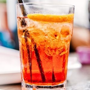 Aperitivi veloci da casa - spritz con ghiaccio